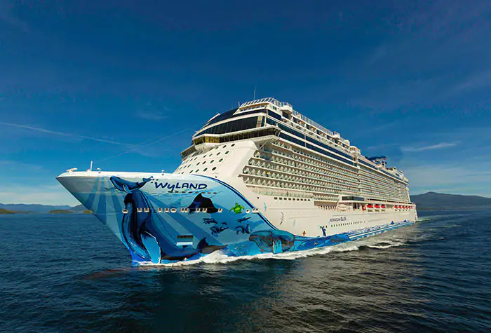 Norwegian Bliss ( 2021 翻新 )