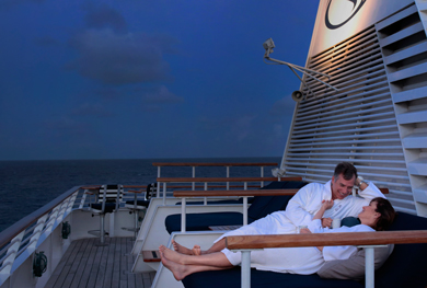 享受日光浴 或在星空下入眠